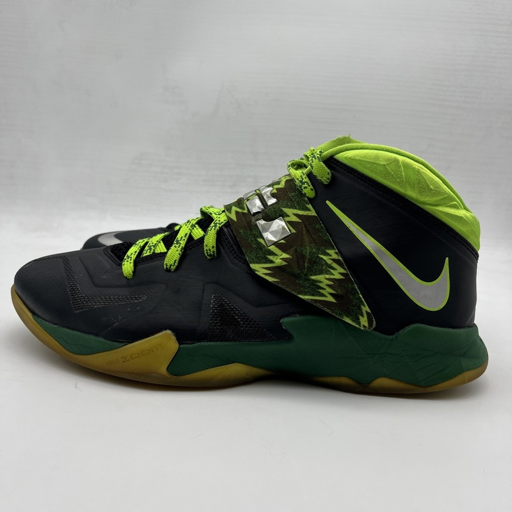 Mens Nike Zoom Soldier VII 7 Adult Size 10 Lebron James Black Green (609679-004) - Picture 14 of 16